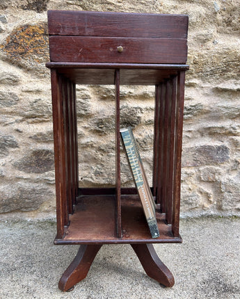 MÓVEL ESTANTE-BIBLIOTECA