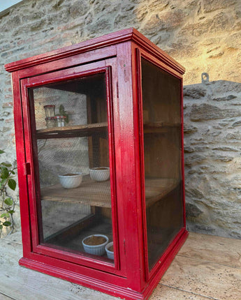 ARMÁRIO QUEIJEIRA (custo do envio não incluído)