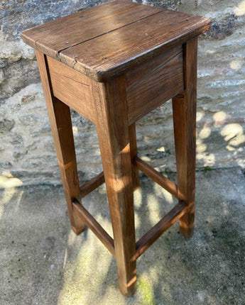 BANCO MOCHO (custo do envio não incluído)