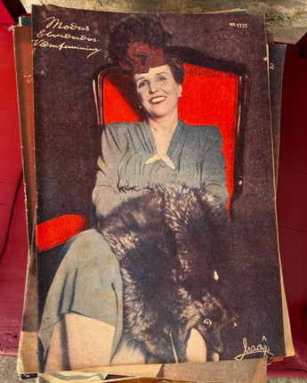 BROCHURA DE MODA DOS ANOS 1950